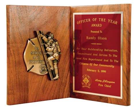 Benefits of Engraved Plaques to First Responders